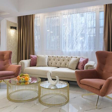 Лукс На Море Luxury Apartment In Downtown With Garage Varna Extérieur photo