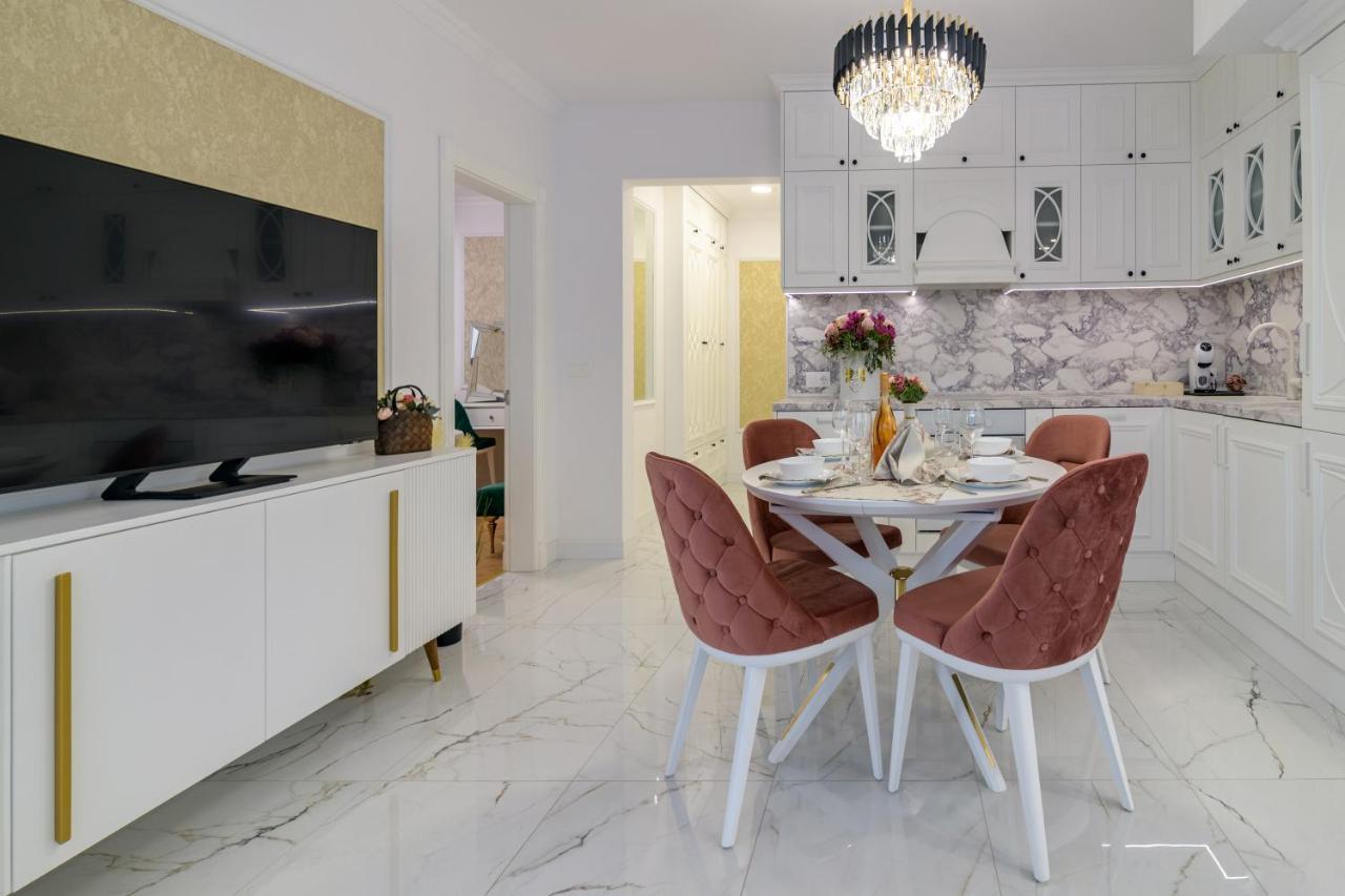 Лукс На Море Luxury Apartment In Downtown With Garage Varna Extérieur photo