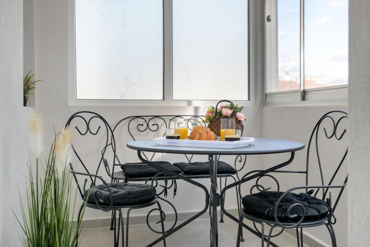 Лукс На Море Luxury Apartment In Downtown With Garage Varna Extérieur photo
